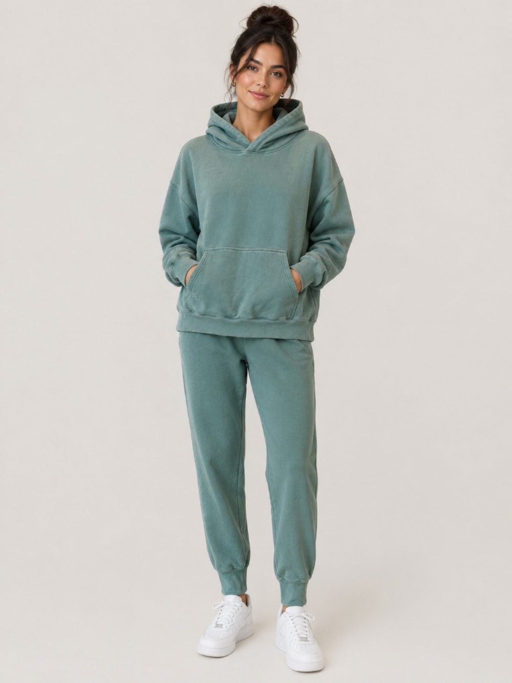 Aritzia Tna CozyAF Fleece Hoodie & Joggers Set - M